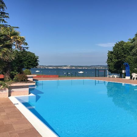 Holiday Sirmione Apartments Экстерьер фото
